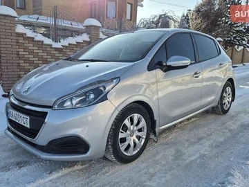 Авто Peugeot 208 2017 № 8410732