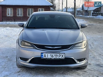 Авто Chrysler 200 2015 № 8410783
