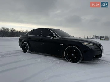 Авто BMW 5 Series 2004 № 8410849