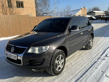 Авто Volkswagen Touareg 2008 № 8410893
