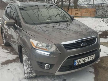 Авто Ford Kuga 2012 № 8410909