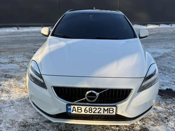 Авто Volvo V40 2016 № 8411701