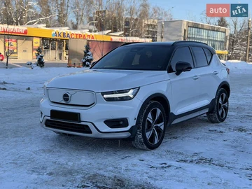 Авто Volvo Xc40 2021 № 8412016