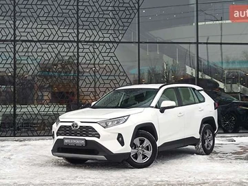 Авто Toyota Rav4 2022 № 8412047