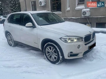 Авто BMW X5 2017 № 8412056