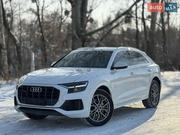 Авто Audi Q8 2018 № 8412190