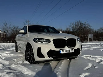 Авто BMW X4 2022 № 8412268