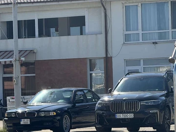 Авто BMW X7 2022 № 8412309