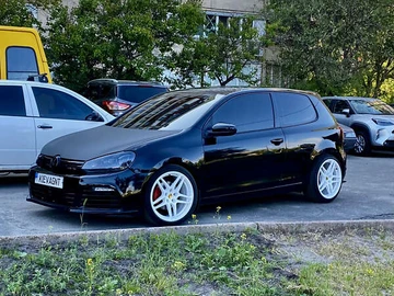 Авто Volkswagen Golf 2012 № 8412448