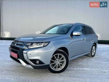 Авто Mitsubishi Outlander 2016 № 8413339