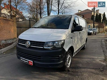 Авто Volkswagen Transporter 2016 № 8413344