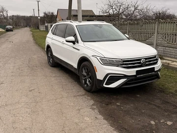 Авто Volkswagen Tiguan 2023 № 8413468