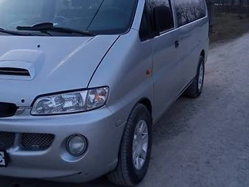 Авто Hyundai H-1 2000 № 8413786