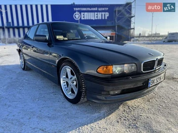 Авто BMW 7 Series 2001 № 8413931