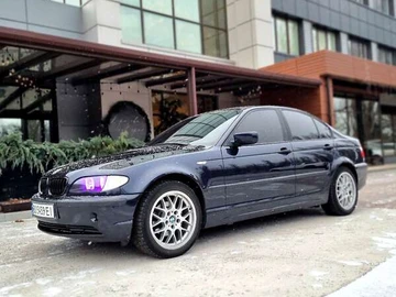 Авто BMW 3 Series 2004 № 8414093