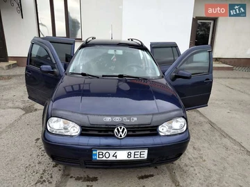 Авто Volkswagen Golf 1999 № 8415208
