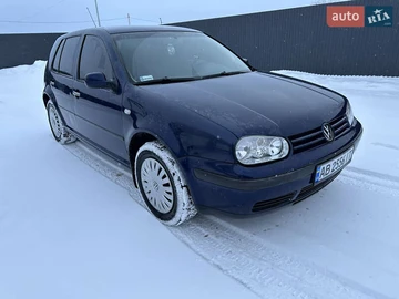 Авто Volkswagen Golf 2003 № 8415211