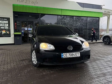 Авто Volkswagen Golf 2004 № 8415453