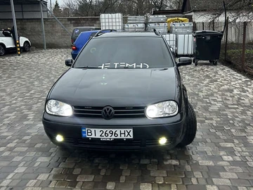 Авто Volkswagen Golf 2002 № 8415535