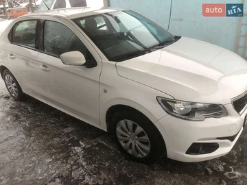 Авто Peugeot 301 2021 № 8415616