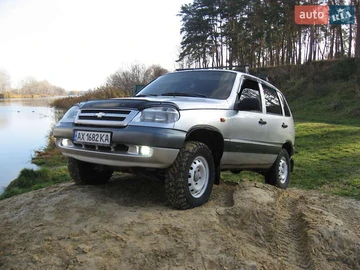 Авто Chevrolet Niva 2005 № 8415626