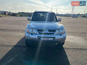 Авто Mitsubishi Pajero Wagon 2004 № 8415698