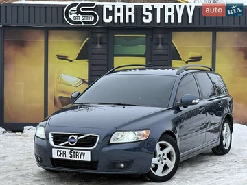 Авто Volvo V50 2010 № 8415736