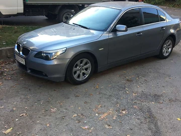 Авто BMW 5 Series 2004 № 8415969