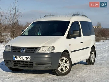 Авто Volkswagen Caddy 2009 № 8415989