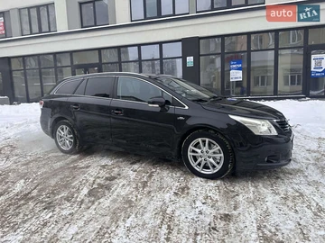 Авто Toyota Avensis 2010 № 8416008