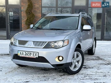 Авто Mitsubishi Outlander Xl 2007 № 8416009