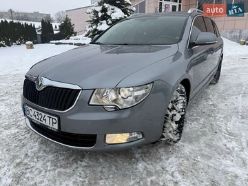 Авто Skoda Superb 2010 № 8416038