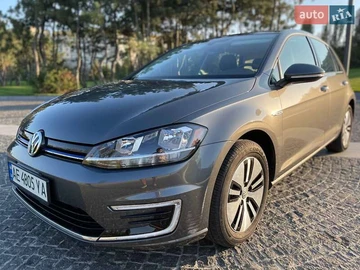 Авто Volkswagen E-Golf 2019 № 8416315