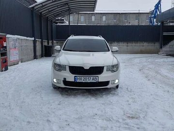 Авто Skoda Superb 2013 № 8416396