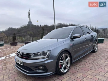 Авто Volkswagen Jetta 2016 № 8416399