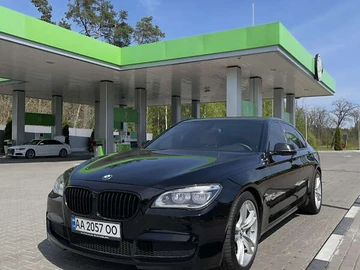 Авто BMW 7 Series 2009 № 8416414