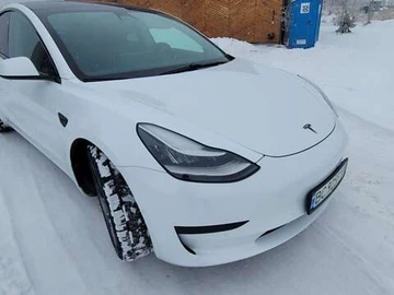 Авто Tesla Model 3 2019 № 8416604