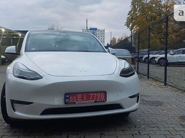 Авто Tesla Model Y 2022 № 8416702