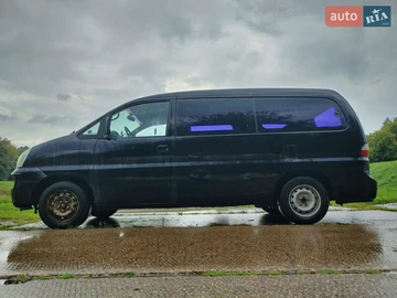 Авто Hyundai H-1 2005 № 8416750