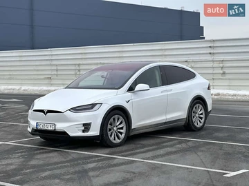Авто Tesla Model X 2018 № 8416770