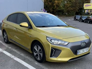 Авто Hyundai Ioniq 2017 № 8416872