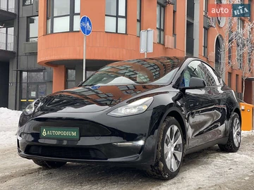 Авто Tesla Model Y 2024 № 8416956