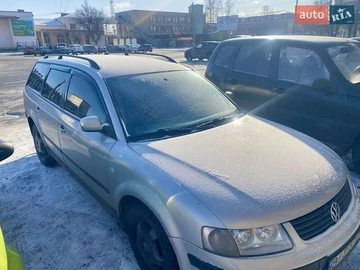 Авто Volkswagen Passat 2000 № 8417088