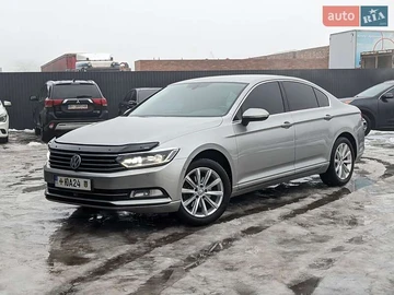 Авто Volkswagen Passat 2017 № 8417365