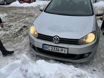 Авто Volkswagen Golf 2012 № 8417554