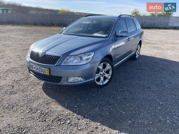 Авто Skoda Octavia 2011 № 8417558