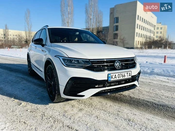 Авто Volkswagen Tiguan 2024 № 8417706
