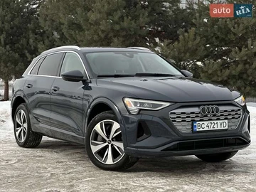 Авто Audi Q8 E-Tron 2023 № 8417714