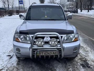 Авто Mitsubishi Pajero Wagon 2005 № 8417983