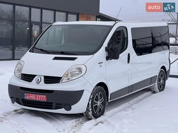 Авто Renault Trafic 2012 № 8418005